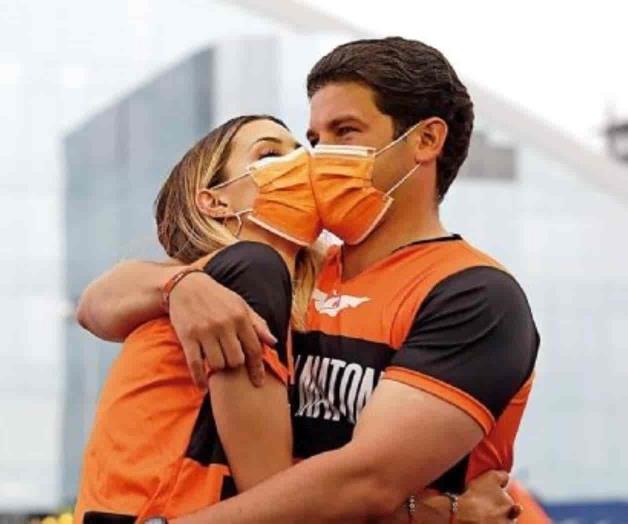 Las operaciones fraudulentas de Samuel y Mariana Las operaciones fraudulentas de Samuel y Mariana