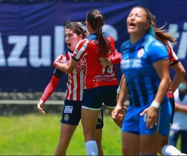 Obsequia Cruz Azul empate ante Chivas