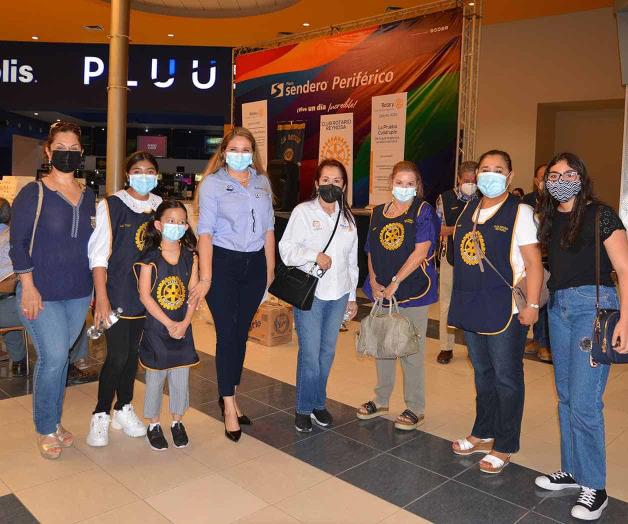 Apoyan donativos a iglesias y escuelas Apoyan donativos a iglesias y escuelas