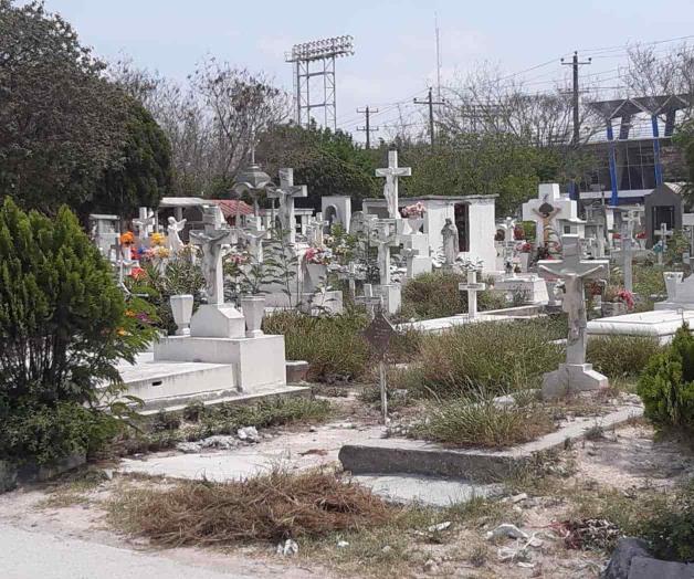 Restringen acceso a los panteones por COVID-19