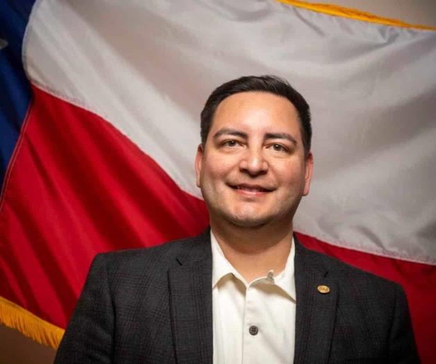 Ordenan detener a demócrata texano en fuga