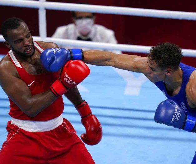 Boxeador marroquí intenta morder a un rival en Tokio