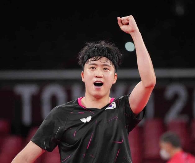 Comentarista griego despedido por observación racista