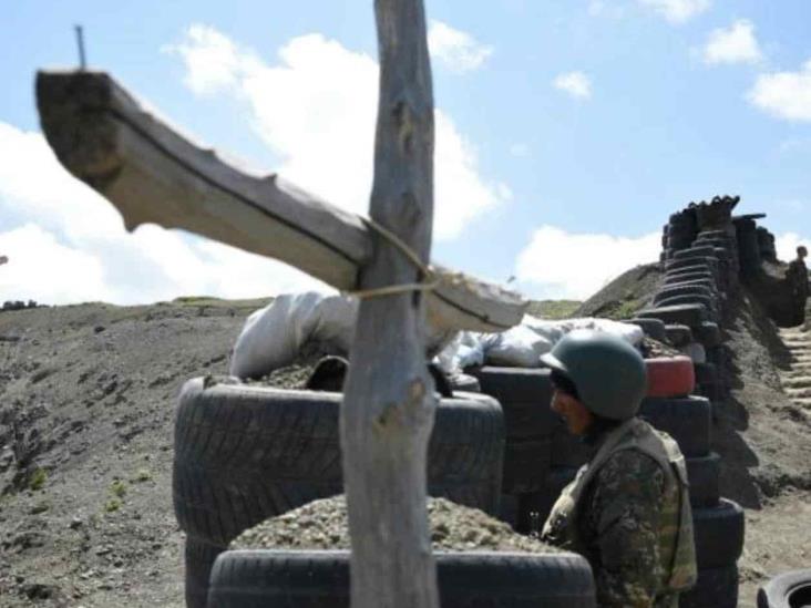 Mueren tres en enfrentamientos: Chocan fuerzas armenias y azerbaiyanas Mueren tres en enfrentamientos: Chocan fuerzas armenias y azerbaiyanas