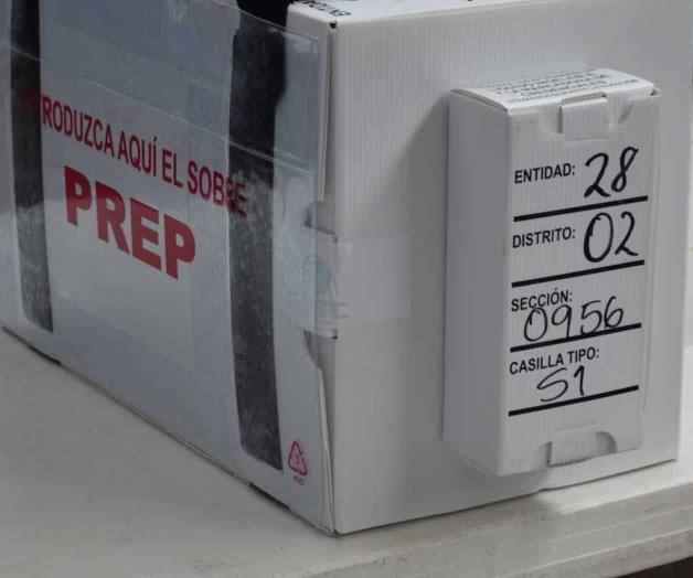 Distribuyen en el INE paquetes electorales Distribuyen en el INE paquetes electorales