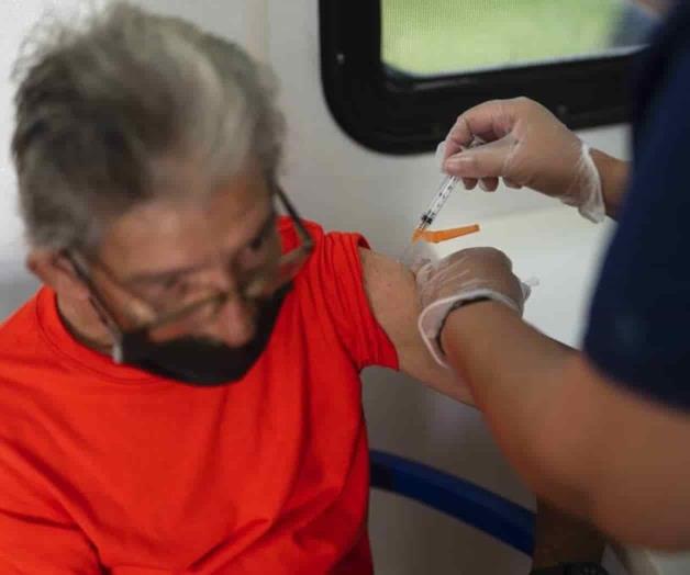 Exigen a empleados públicos vacuna Exigen a empleados públicos vacuna
