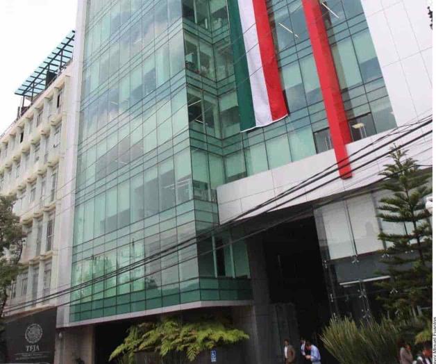 Dan amparo a magistrados que ganan más que AMLO Dan amparo a magistrados que ganan más que AMLO