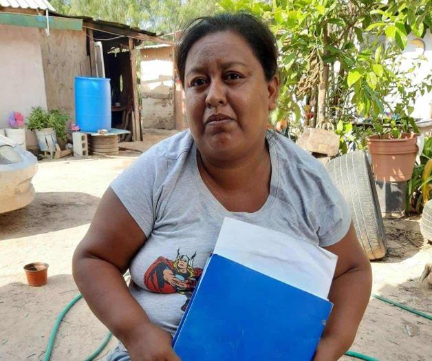 Lleva mes y medio esperando cirugía Lleva mes y medio esperando cirugía