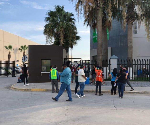 Comienzan a bajar filas de vacunación anti Covid en Matamoros Comienzan a bajar filas de vacunación anti Covid en Matamoros