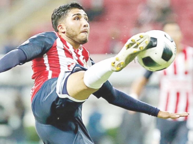 Lleva ‘Vuce’ cinco debuts en Chivas Lleva ‘Vuce’ cinco debuts en Chivas