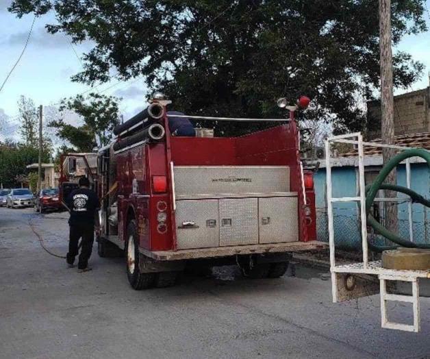 ¡Corren vecinos a los bomberos!