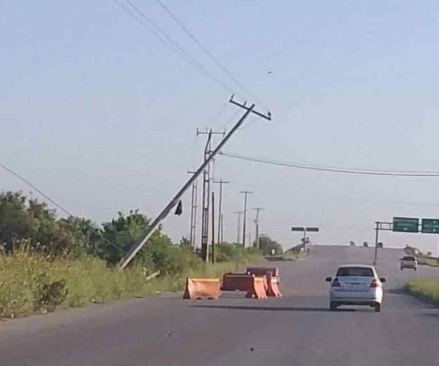 Cumple 1 semana poste de alta tensión sobre la 112 Cumple 1 semana poste de alta tensión sobre la 112