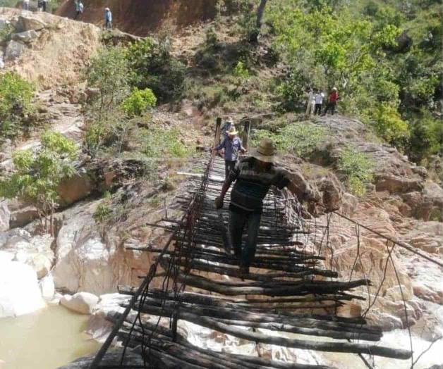 Arriesgan la vida por un pedazo de pan Arriesgan la vida por un pedazo de pan