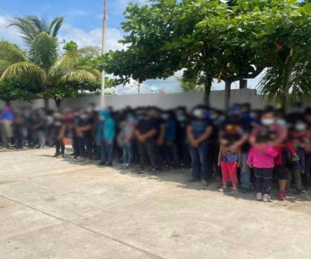 Aseguran a 178 migrantes en sur de Veracruz