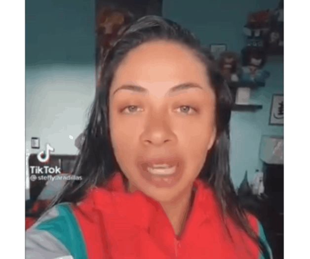 Presume Aradillas sus uniformes