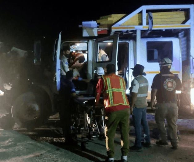 Chocan trenes en Cadereyta; hay 4 heridos Chocan trenes en Cadereyta; hay 4 heridos