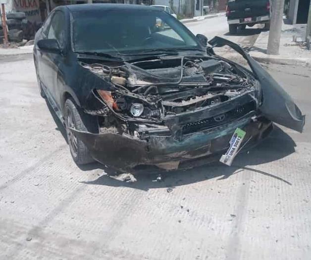 Conductor ebrio causa accidente