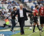 Javier Aguirre, contento no satisfecho