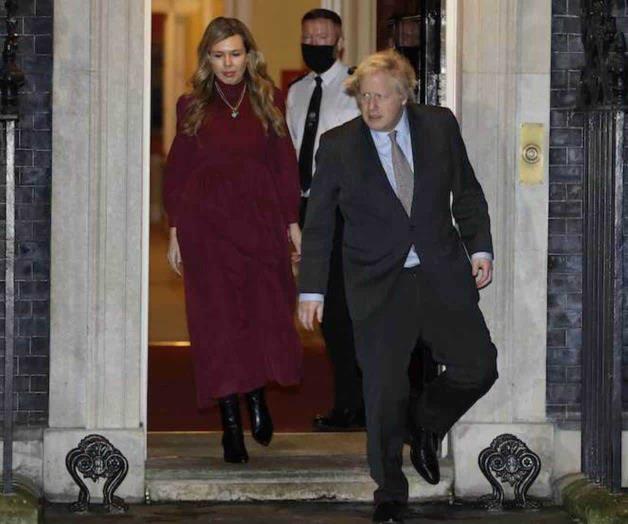 Está otra vez embarazada