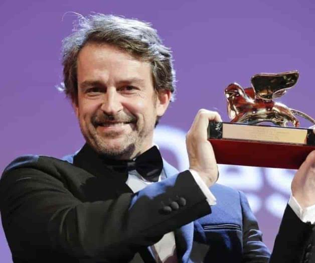 Lorenzo Vigas vuelve a Venecia con “La caja”