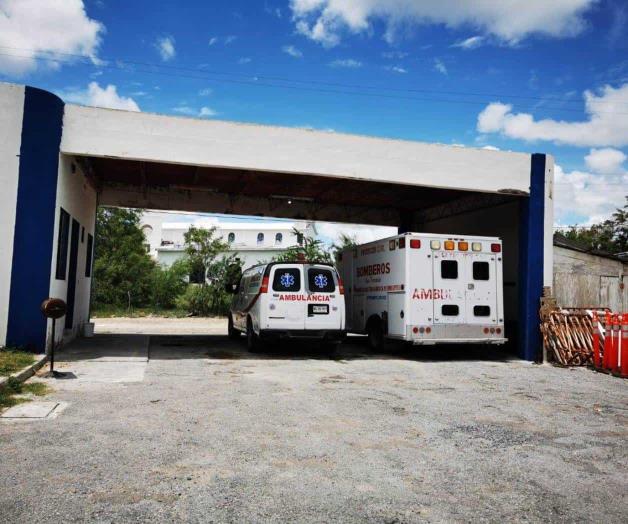 Derrapa motocicleta; resulta lesionado