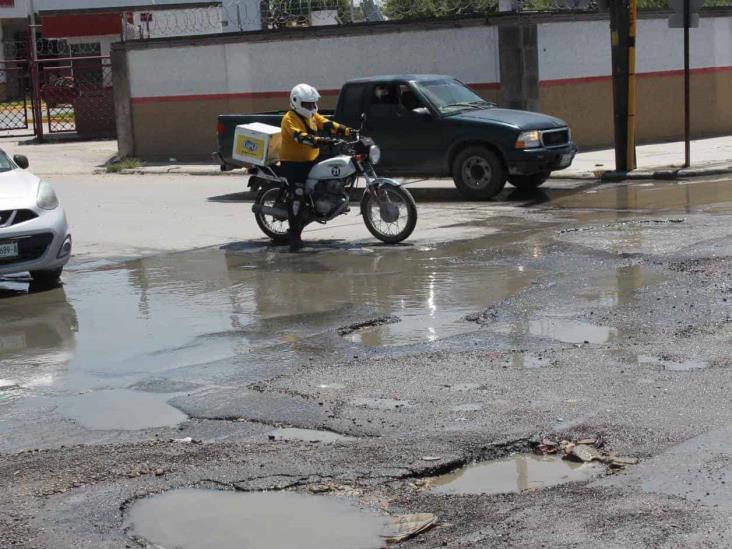 Clamor: basta de baches Clamor: basta de baches