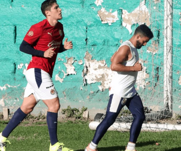 ‘Nadie tiene su lugar asegurado en las Chivas’