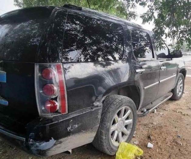 Incautan camioneta, cargadores y balas