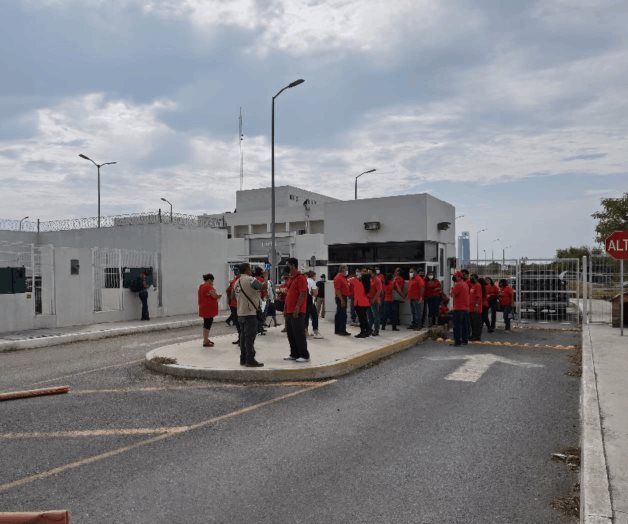 Demandan a titular de tribunal burocrático