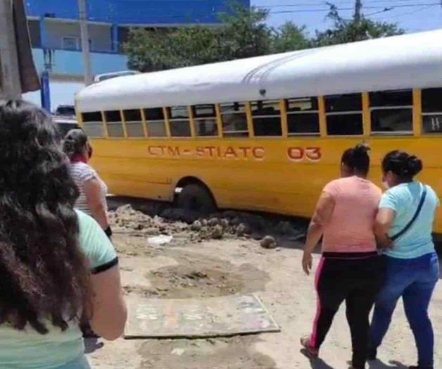 Se abre socavón en Rivieras del Bravo