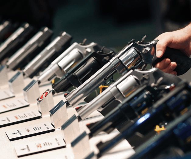 Demanda México a fabricantes de armas