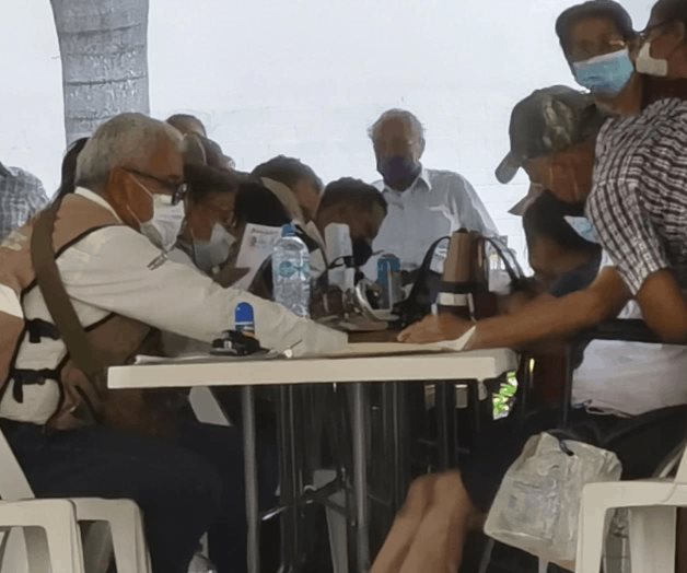 Buscan jubilados la doble pensión