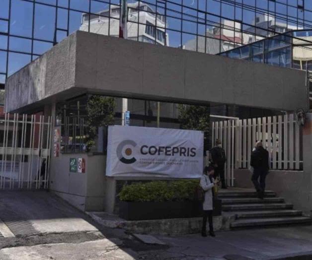 Cofepris libera para uso de emergencia otra remesa de vacunas envasadas en el país