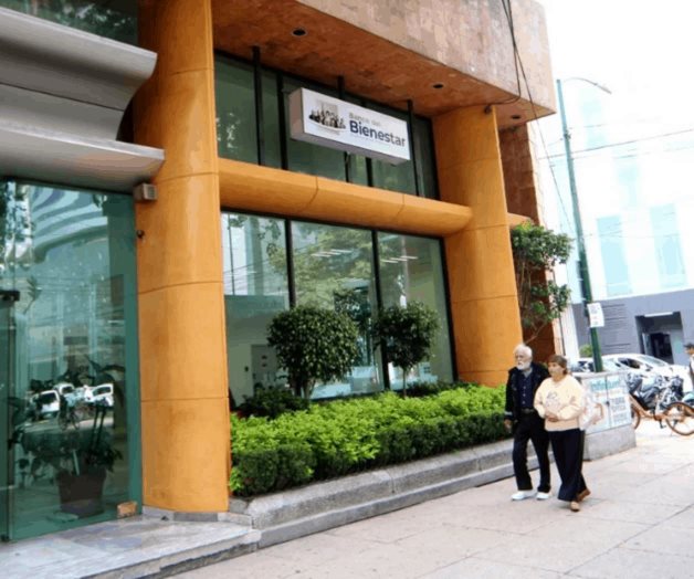 Naco, policía de tres pesos, pendejo de mierda; surge Lord en Banco del Bienestar Naco, policía de tres pesos, pendejo de mierda; surge Lord en Banco del Bienestar