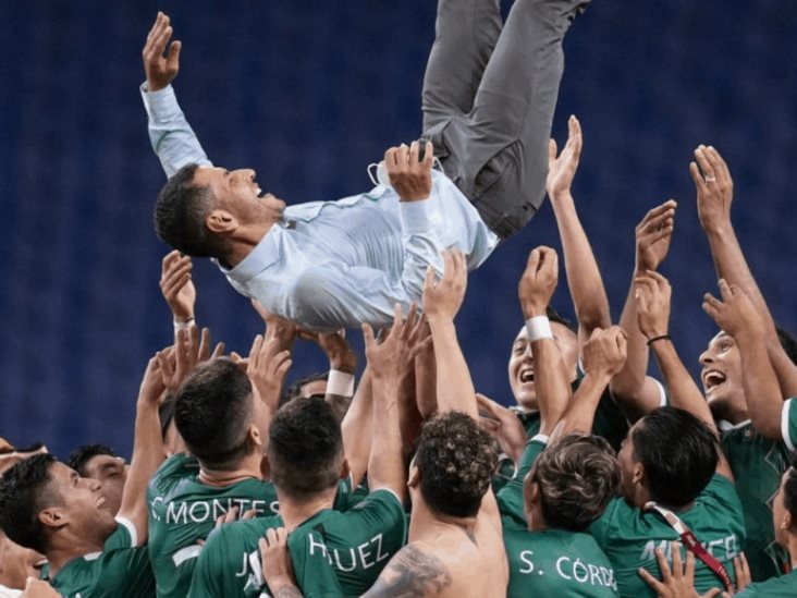 México se queda con el bronce en fútbol al vencer a Japón México se queda con el bronce en fútbol al vencer a Japón