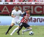 Rescata Chivas empate ante Juárez