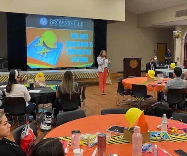 Regresan el lunes a clase presencial