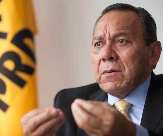 Propone eliminar a los ‘servidores’
