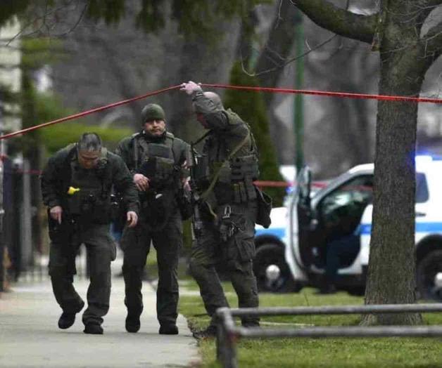 Muere una policía, otro agente herido