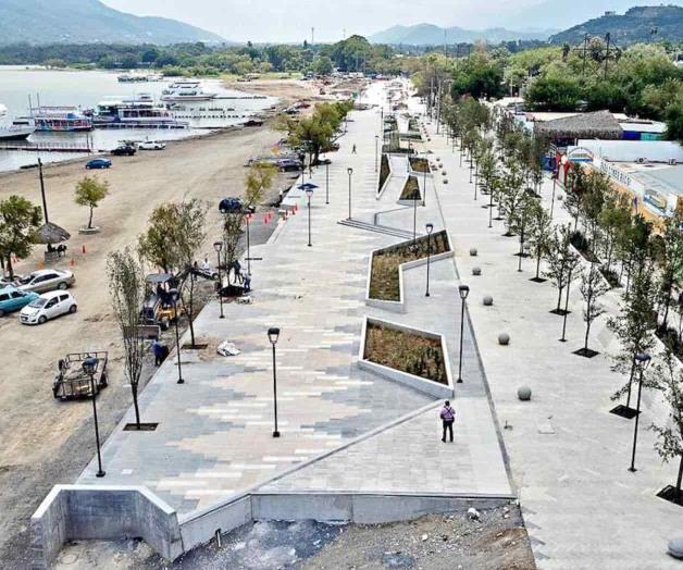 Avanza malecón en presa La Boca