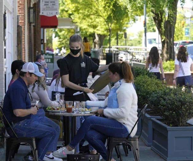 Amigos y el dinero, un tema espinoso Amigos y el dinero, un tema espinoso
