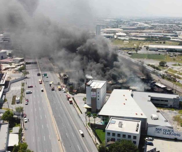 Deja 2 muertos explosión e incendio en instalaciones de Protexa