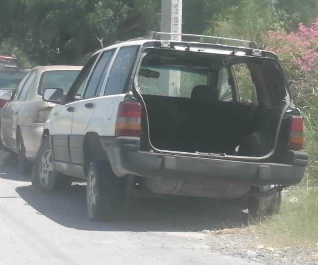 Exhortan a retirar autos ‘chatarra’ de la vía pública Exhortan a retirar autos ‘chatarra’ de la vía pública