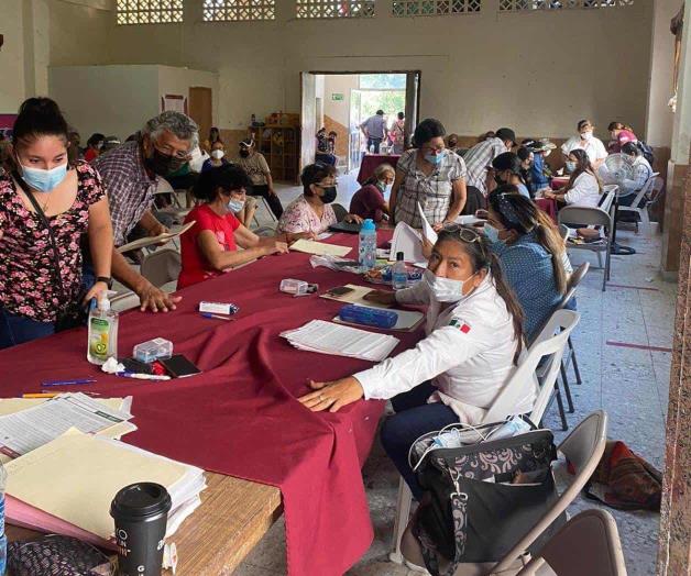 Han recibido mil 600 solicitudes para 65 y más