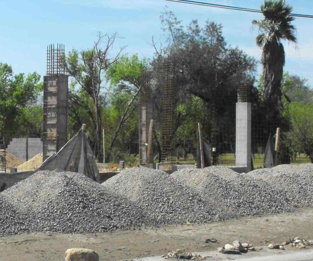 Negocian costo de las obras