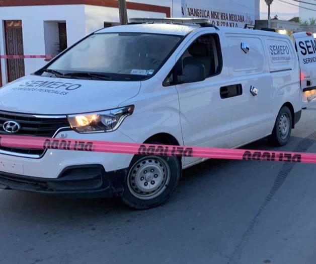 Investigan el homicidio de hombre baleado en su casa