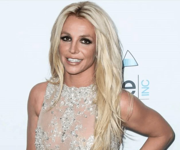 Se libera de su padre