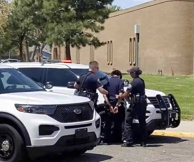 Deja 1 muerto tiroteo escolar