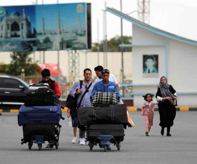 Presidente huye de Afganistán al llegar el Talibán a Kabul Presidente huye de Afganistán al llegar el Talibán a Kabul