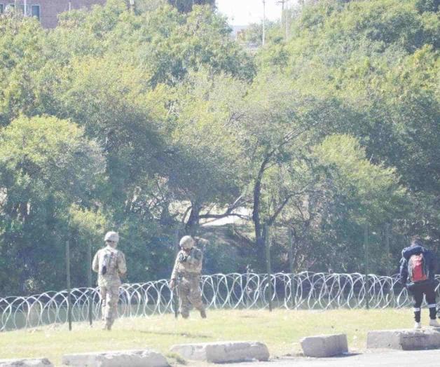 Soldados traficaban ilegales desde McAllen a San Antonio